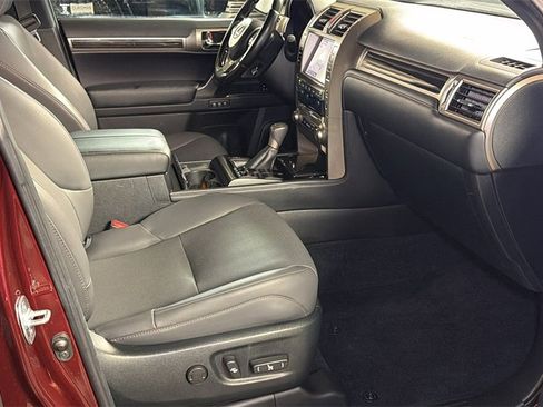 Certified 2021 Lexus GX 460 Premium w/ Premium Package image 10