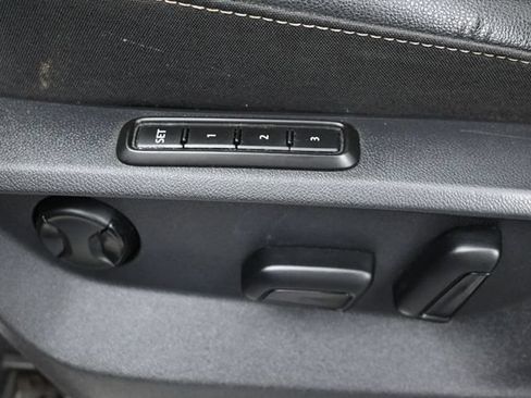 Used 2021 Volkswagen Atlas SEL FWD image 13