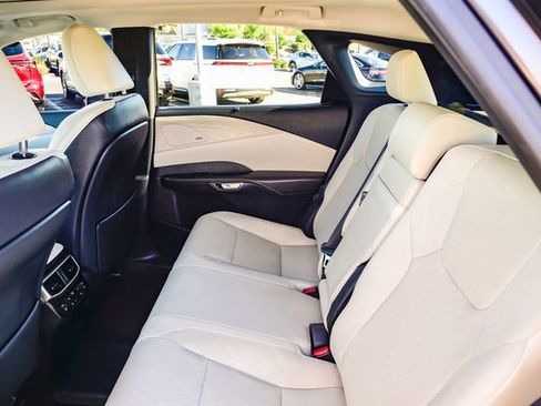 Used 2025 Lexus RX 450h AWD w/ Luxury Package image 20