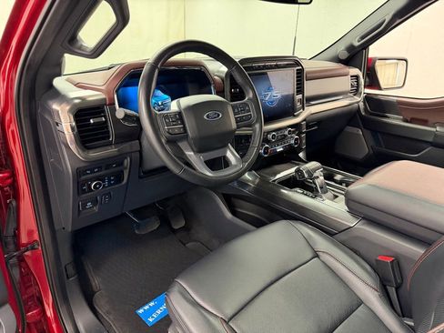 Used 2023 Ford F150 Lariat w/ Equipment Group 502A High AWD/4WD image 19