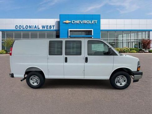 New 2025 Chevrolet Express 2500 w/ Driver Convenience Package RWD image 7