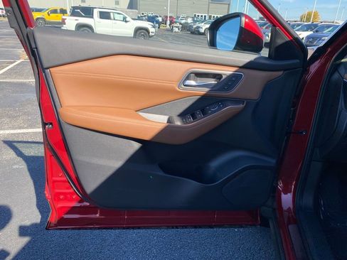 New 2026 Nissan Rogue Platinum w/ Platinum Premium Package image 38