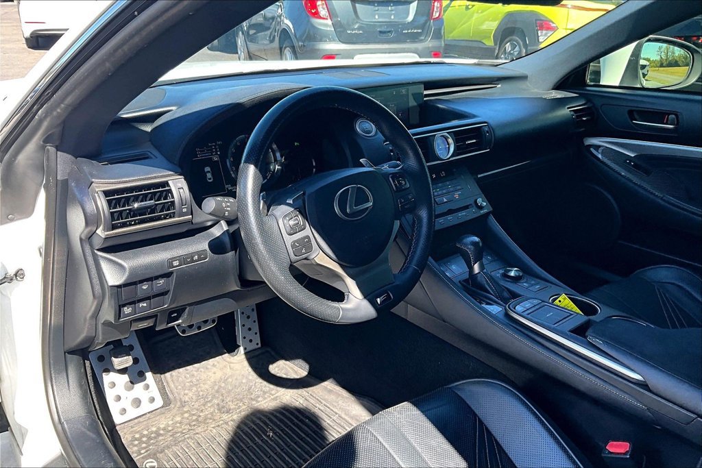 Used 2015 Lexus RC F w/ Premium Package RWD image 5