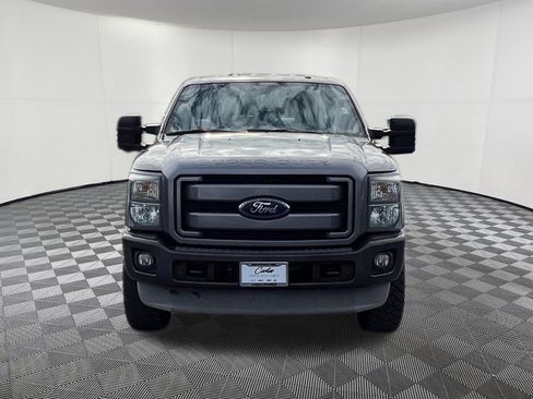 Used 2011 Ford F250 Lariat w/ Lariat Interior Pkg AWD/4WD image 2