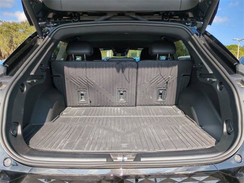 Certified 2024 Chevrolet Equinox EV RS image 14