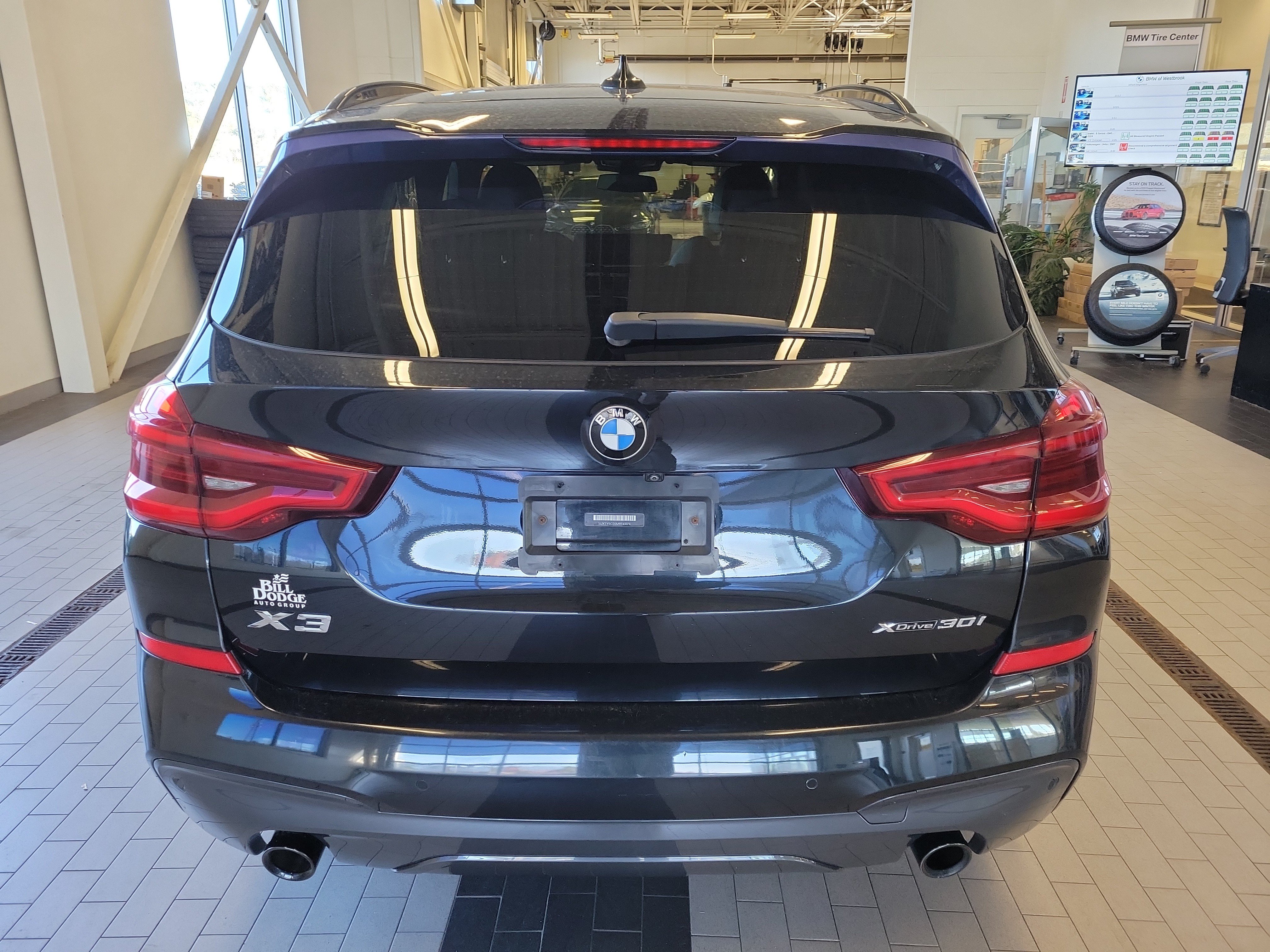 Used 2021 BMW X3 xDrive30i w/ M Sport Package AWD/4WD image 6