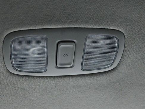 Used 2019 Kia Soul + image 15