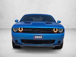 Used 2023 Dodge Challenger SXT RWD video 2