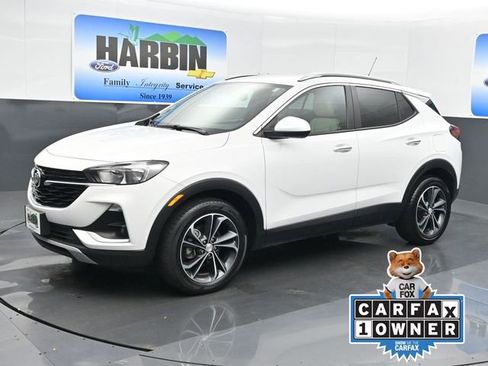 Used 2022 Buick Encore GX Select FWD image 1