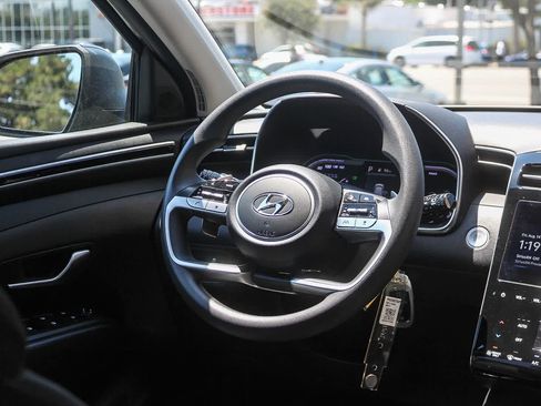 Certified 2024 Hyundai Tucson SEL AWD/4WD image 19