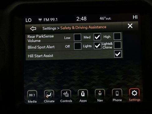 Used 2022 Jeep Wrangler Unlimited Sahara image 32