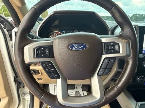 Used 2020 Ford F150 Lariat AWD/4WD image 17