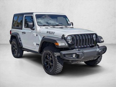Used 2022 Jeep Wrangler Sport AWD/4WD image 3