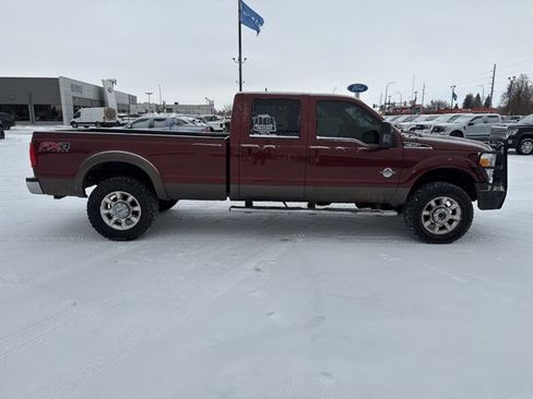 Used 2015 Ford F350 Lariat w/ Lariat Interior Package image 9