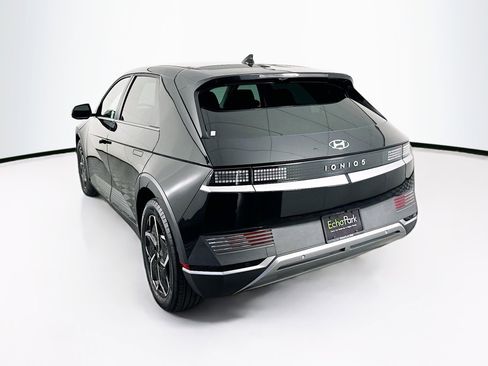 Used 2024 Hyundai Ioniq 5 SEL image 5