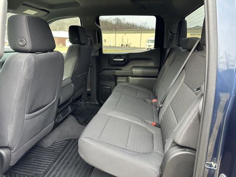 Used 2022 Chevrolet Silverado 1500 Custom image 19