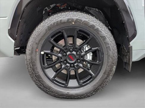New 2026 Toyota Tundra Platinum AWD/4WD image 30