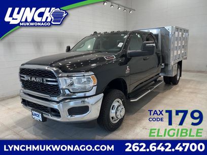 New 2024 RAM 3500 Tradesman w/ Chrome Appearance Group