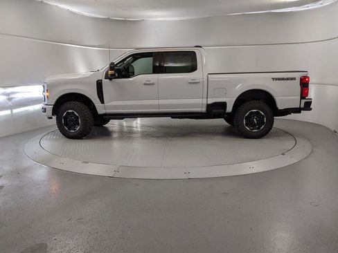 New 2025 Ford F250 Lariat w/ Lariat Ultimate Package image 12