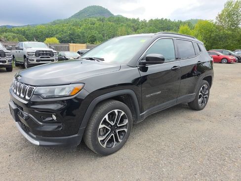 Used 2024 Jeep Compass Limited AWD/4WD image 1