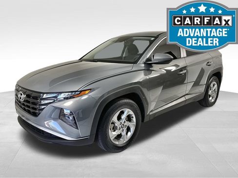 Used 2024 Hyundai Tucson SE FWD image 1
