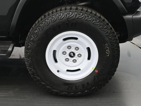 New 2026 Ford Bronco Heritage Edition AWD/4WD image 21