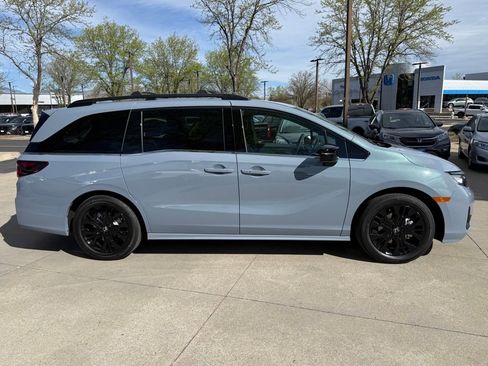 Used 2026 Honda Odyssey Sport-L image 5