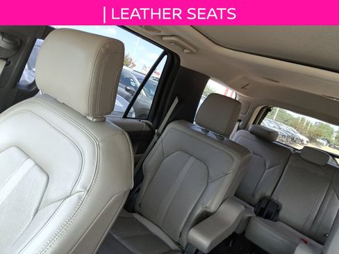 Used 2019 Ford Expedition Limited w/ Special Edition Package AWD/4WD image 16