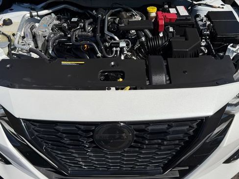 Certified 2022 Nissan Sentra SR w/ Midnight Edition FWD image 26