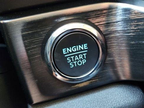 Used 2026 Ford F250 Lariat w/ Chrome Package image 8