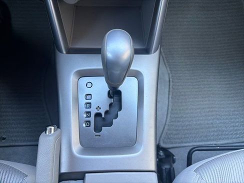 Used 2010 Subaru Forester 2.5X Premium image 19