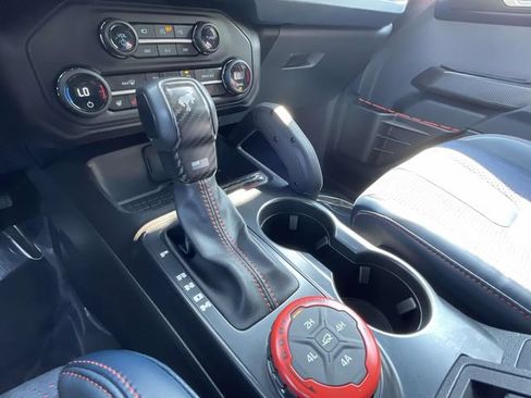 Used 2024 Ford Bronco Raptor w/ Interior Carbon Fiber Pack 6 AWD/4WD image 34