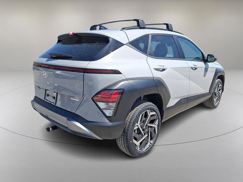 New 2026 Hyundai Kona SEL Premium image 7