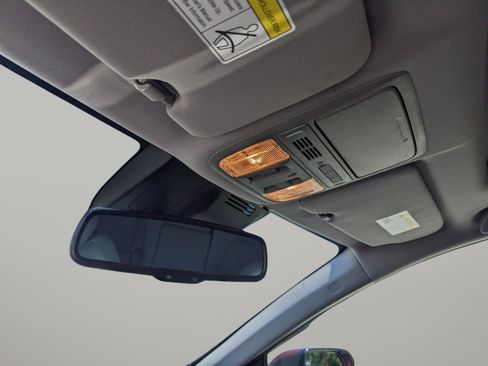 Used 2019 Honda CR-V Touring image 23