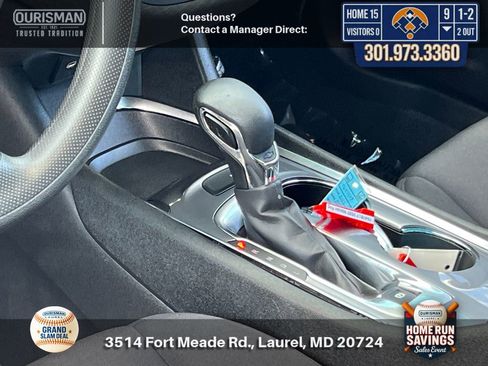 Used 2023 Chevrolet Malibu LT FWD image 15
