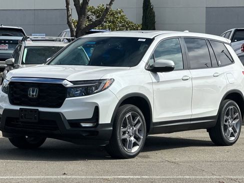 Used 2023 Honda Passport EX-L image 8