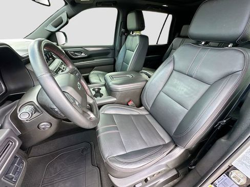 Used 2021 Chevrolet Tahoe RST w/ Luxury Package AWD/4WD image 21