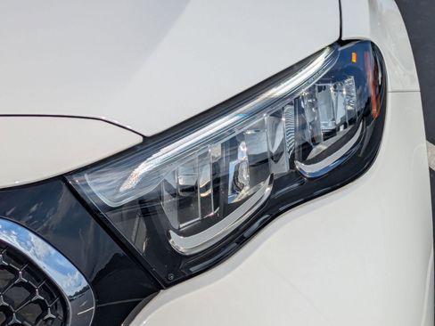 Certified 2025 Mercedes-Benz E 350 4MATIC Sedan image 6