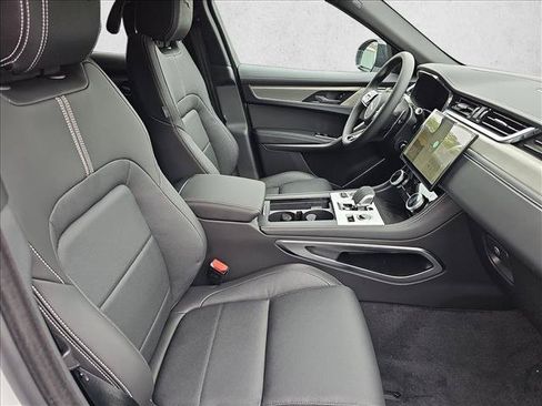 Used 2026 Jaguar F-PACE R-Dynamic S AWD/4WD image 7