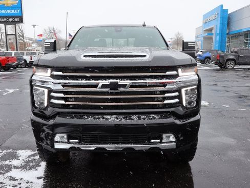 Used 2022 Chevrolet Silverado 3500 High Country w/ Safety Package II image 32