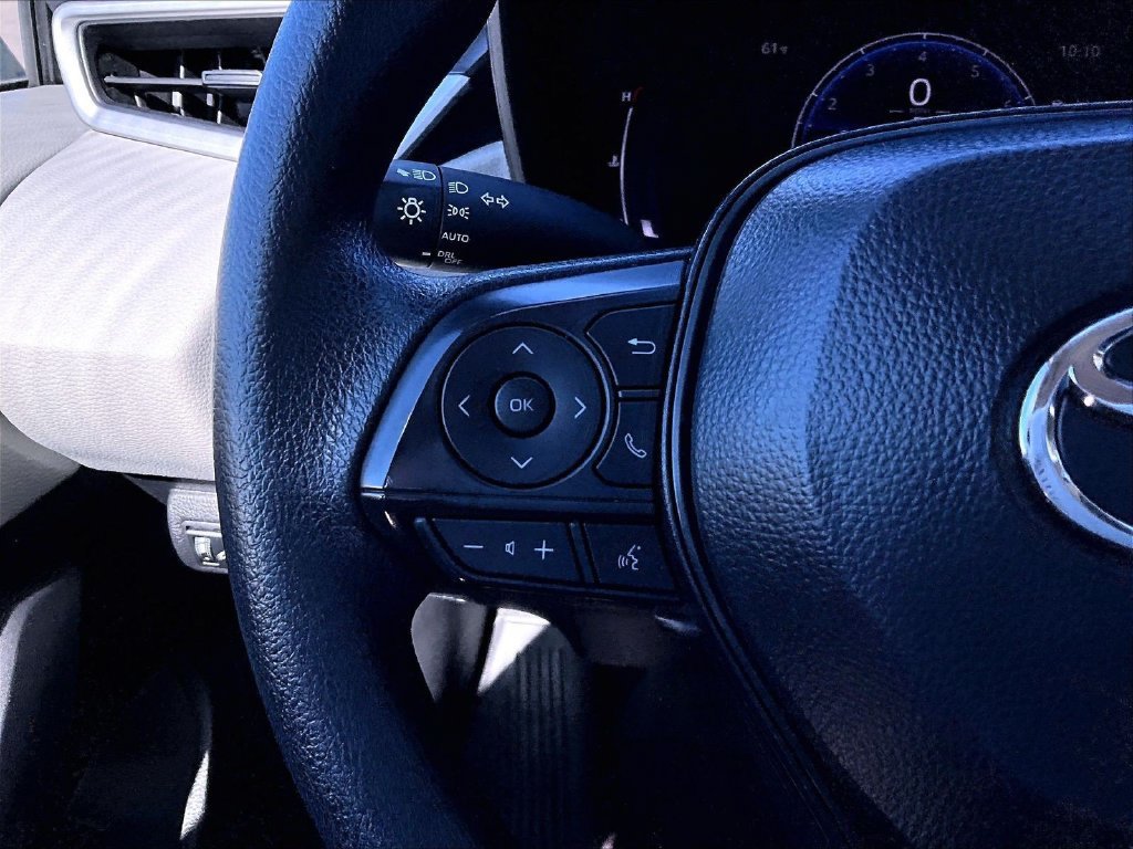 Used 2026 Toyota Corolla LE FWD image 23