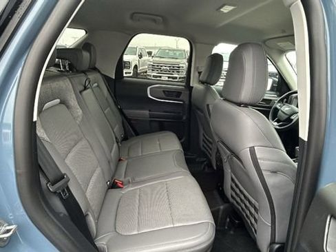 Used 2025 Ford Bronco Sport Badlands image 13