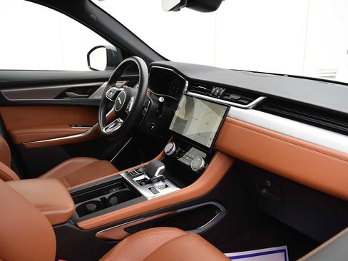 Used 2024 Jaguar F-PACE R-Dynamic S AWD/4WD image 13