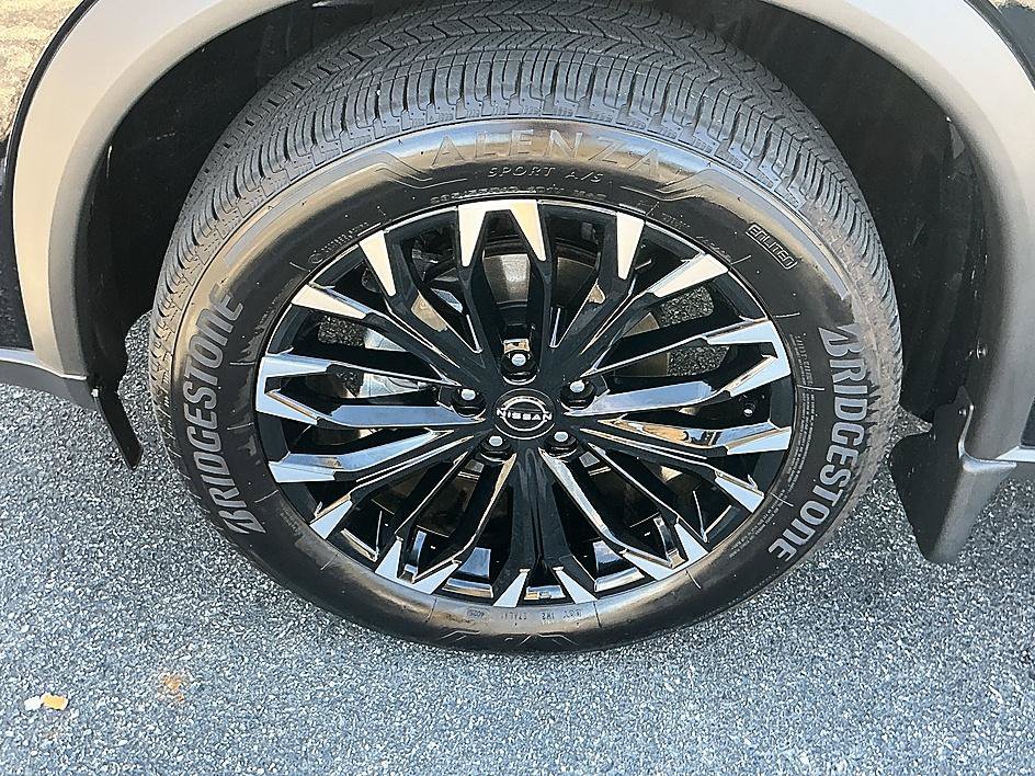 Certified 2026 Nissan Rogue Dark Armor FWD image 8