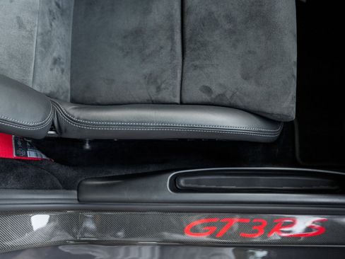 Used 2011 Porsche 911 GT3 RS RWD image 23