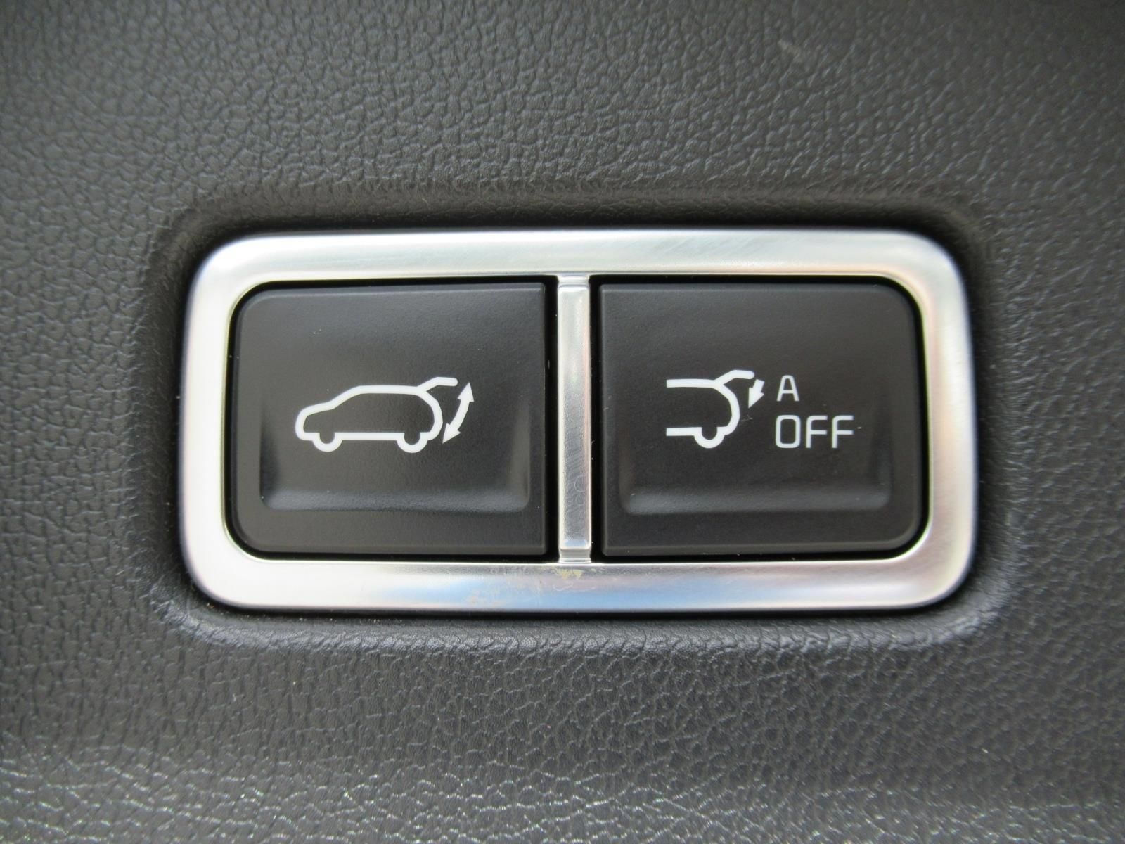 Used 2025 Kia Sorento SX FWD image 42