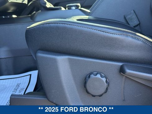 New 2025 Ford Bronco Badlands AWD/4WD image 55