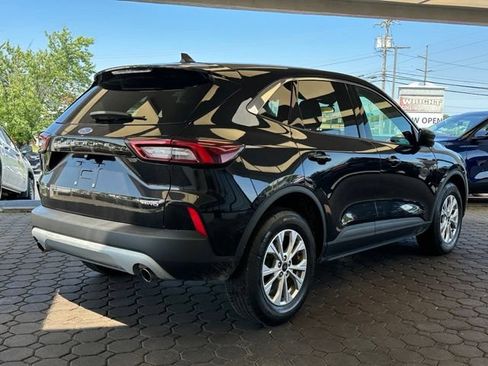 Used 2023 Ford Escape Active AWD/4WD image 32
