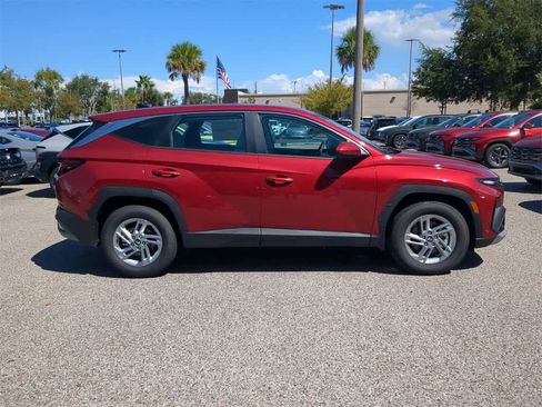 New 2026 Hyundai Tucson SE image 8