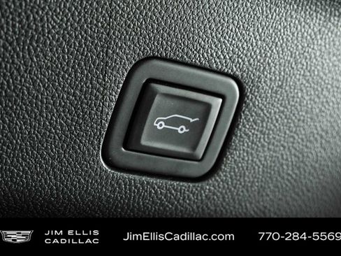 Certified 2024 Cadillac Escalade Sport AWD/4WD image 35